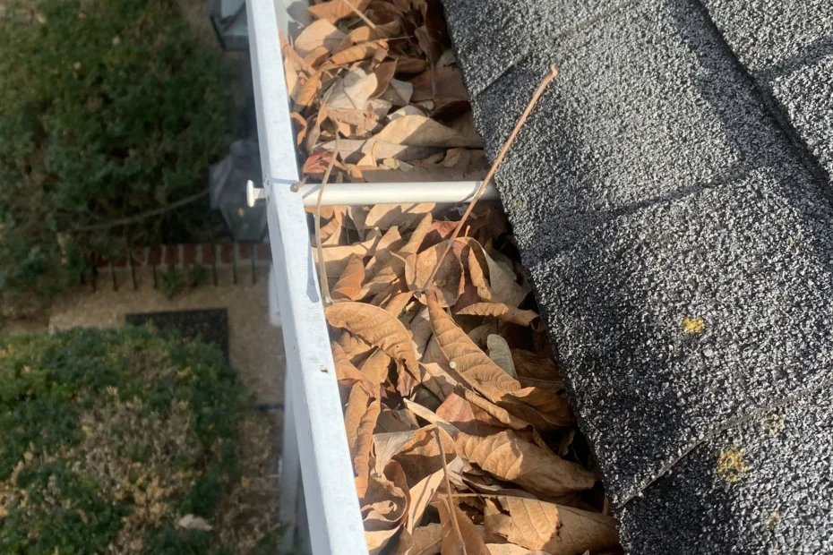 Gutter Cleaning Austell